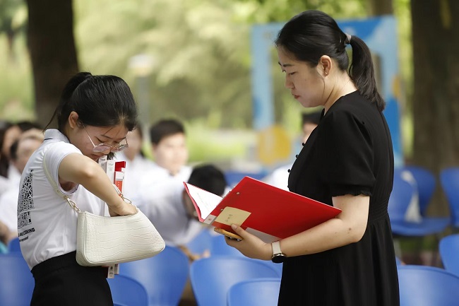 7419a767d48e4f8c8e03282246da722f.jpg 6C288EB0E653371CF38C97976308373C.jpg