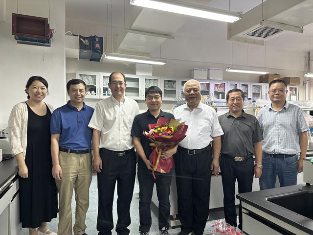 8f309c19dee34adabb02b827e0a38fed.jpg IMG_5562.JPG